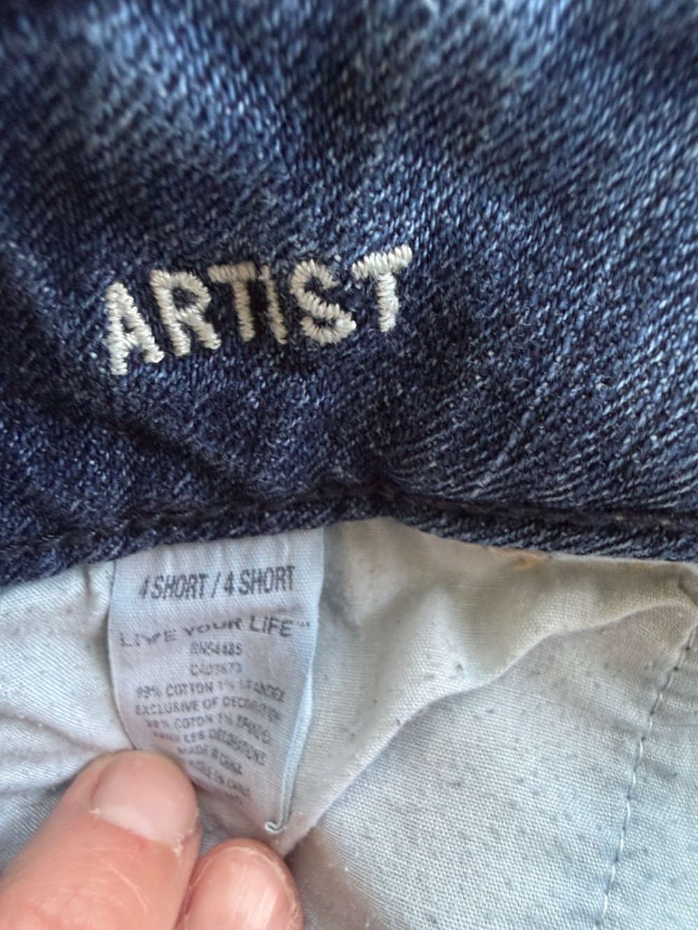 American Eagle Outfitters Y2K Dark Blue Low Rise Flare Artist Jeans sz 4 short - Picture 6 of 7